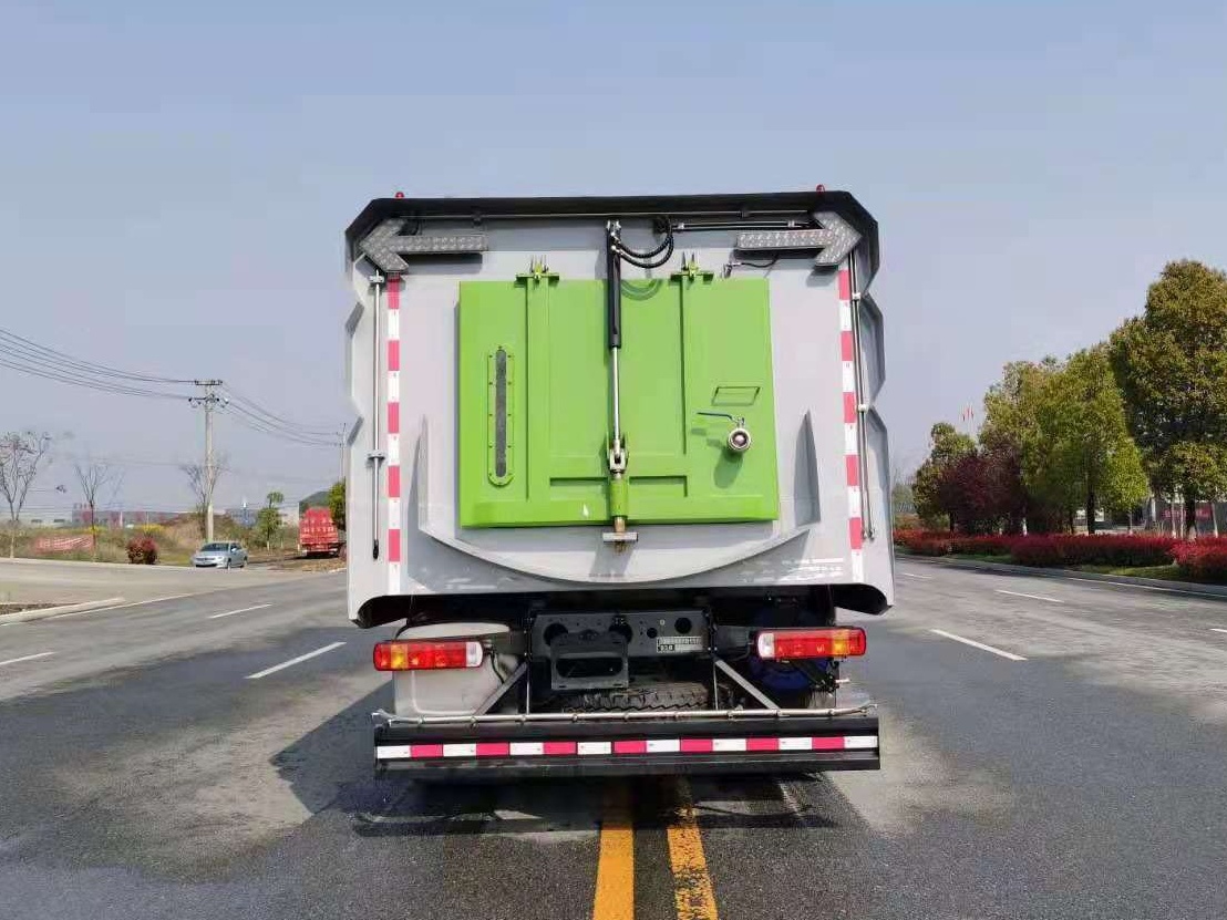 SL-01 Road Sweeper 5