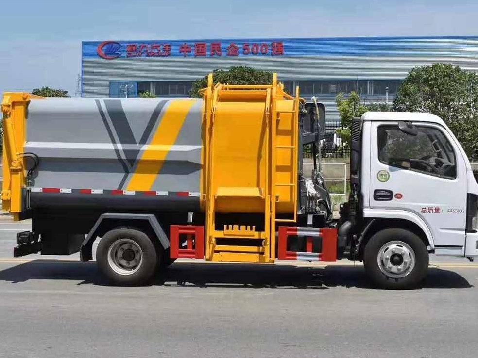 Side-Loading Refuse Truck