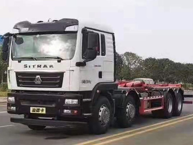 Large Hook-Arm Refuse Truck 3