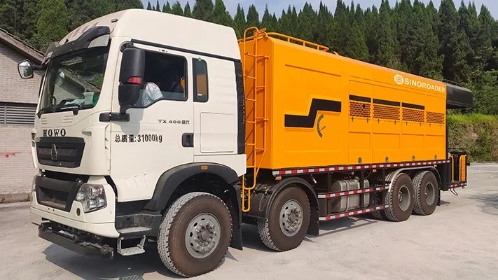 XJ-02 稀浆封层车