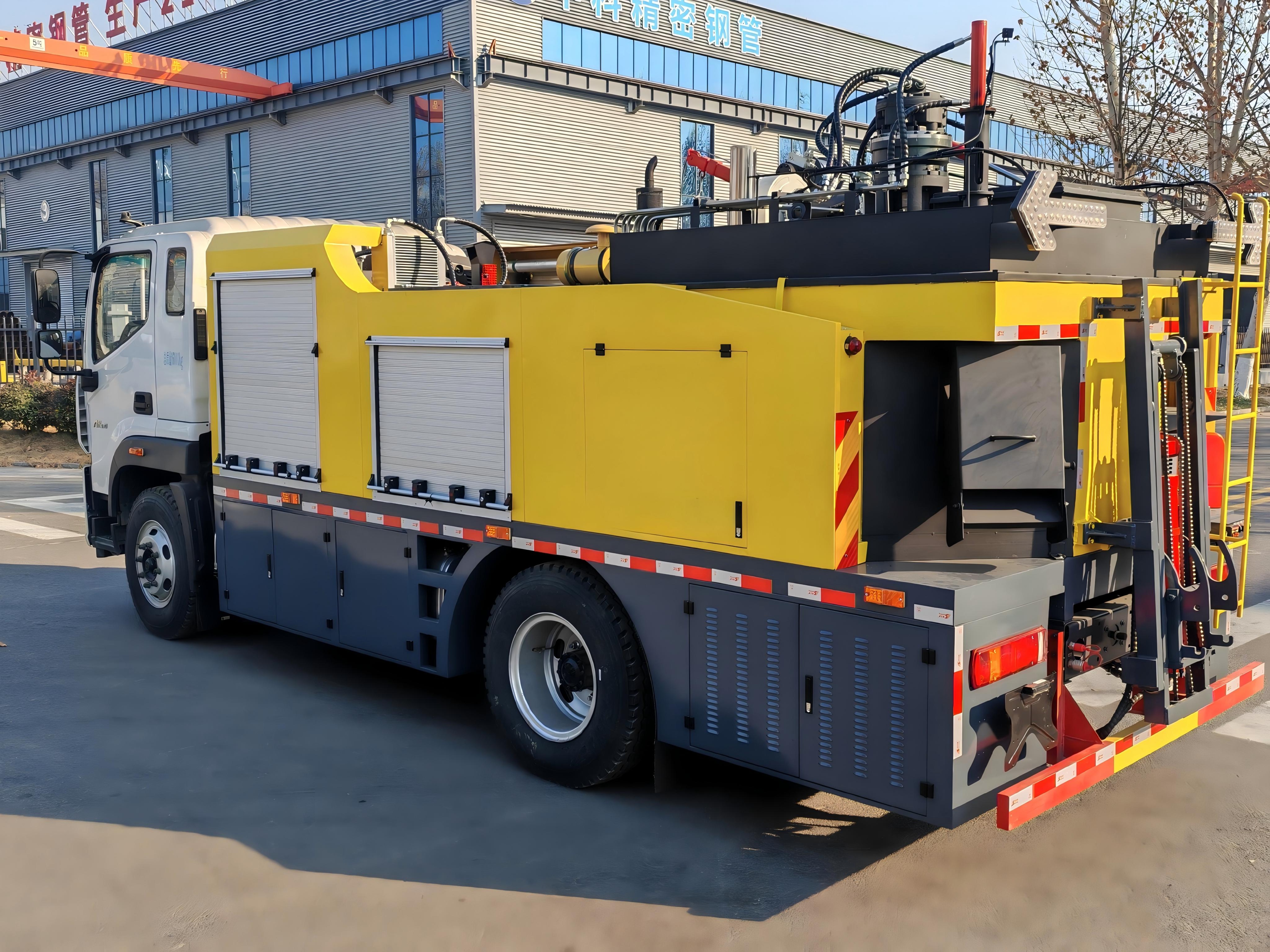 SYL5161TXB6 Single-Drum Asphalt Pavement Hot Recycling and Repair Machine 7